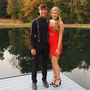 Meet your Posher, Cayla